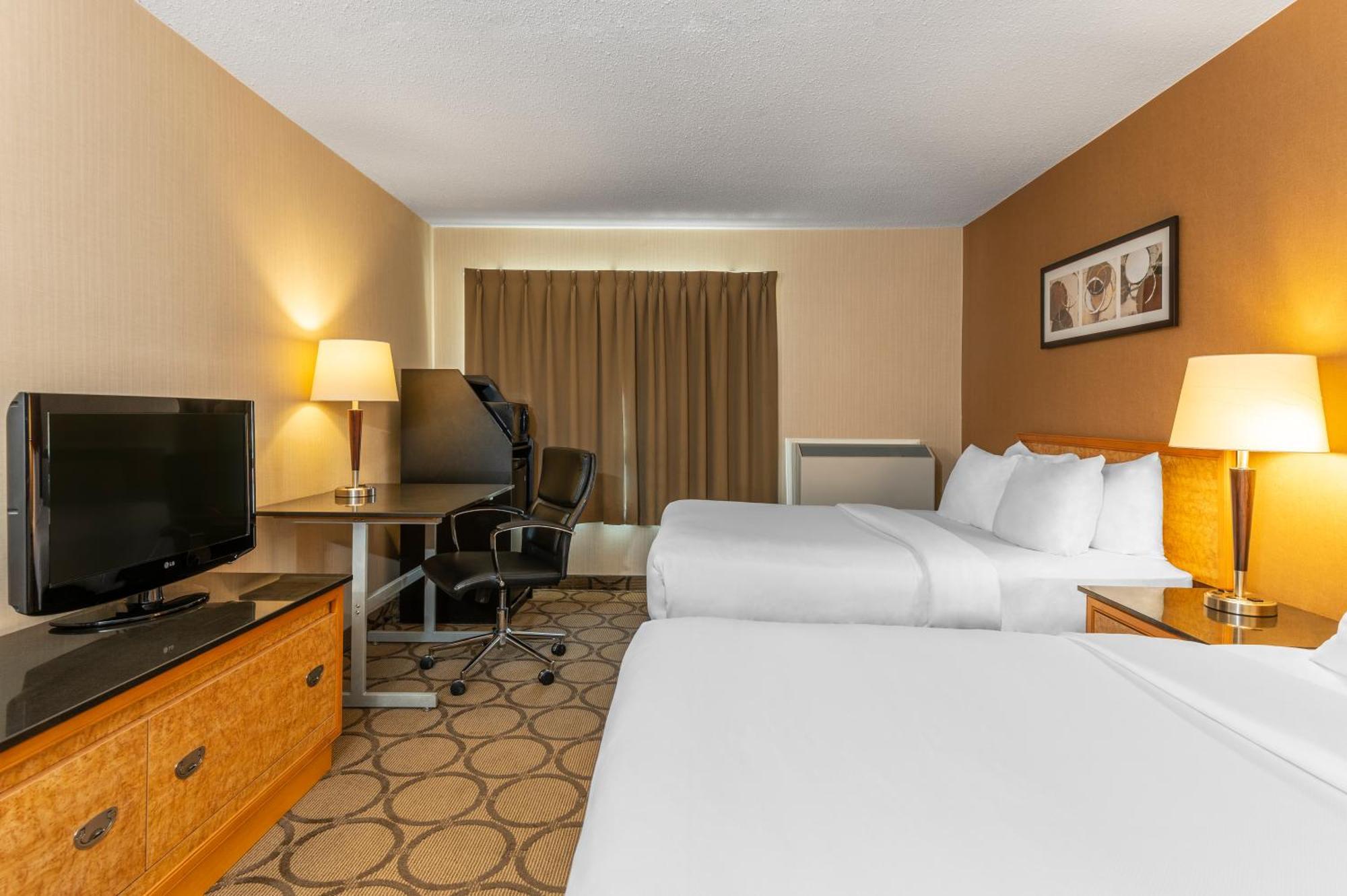 Comfort Inn Sept-Iles Exterior photo