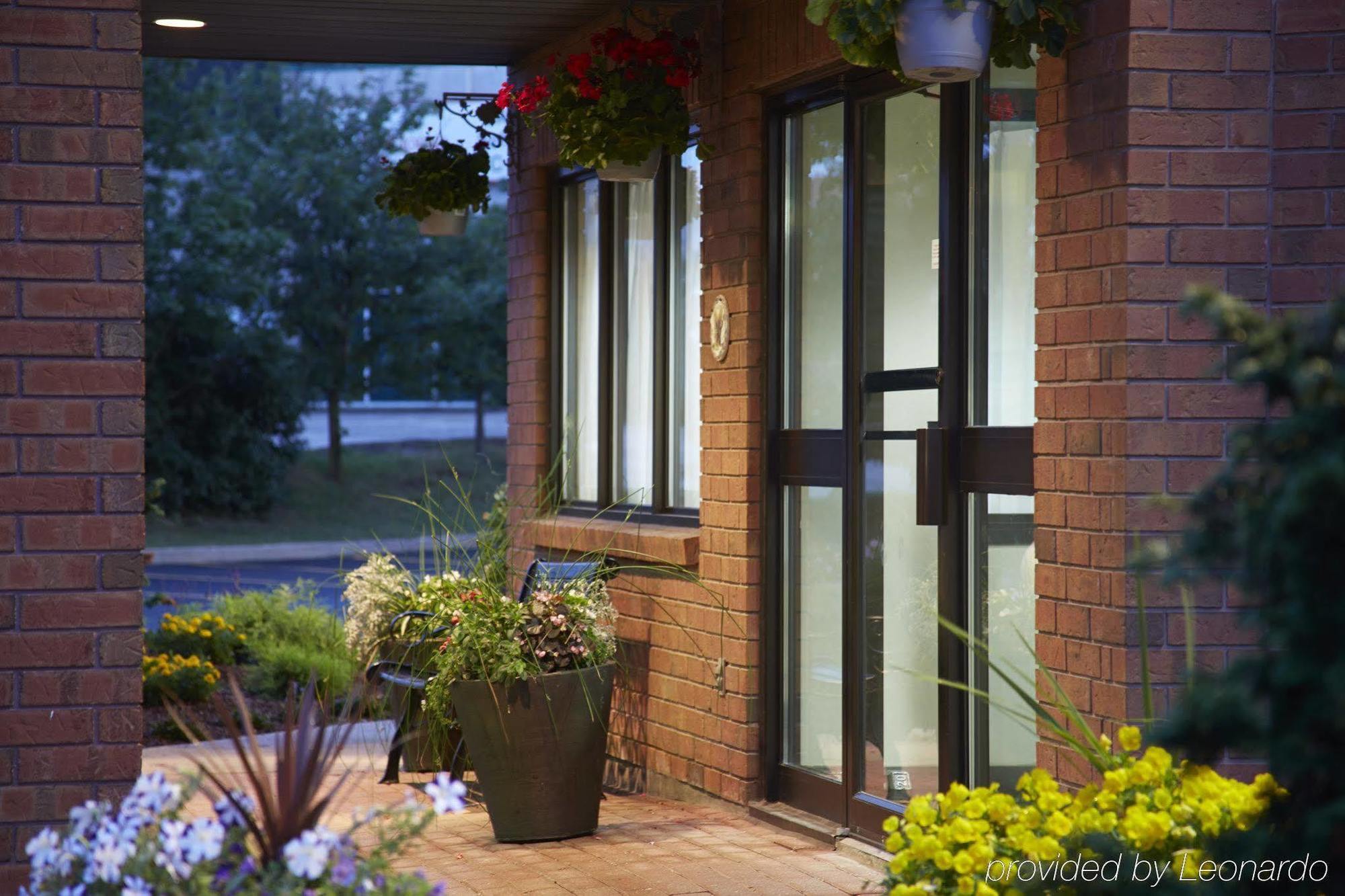 Comfort Inn Sept-Iles Exterior photo
